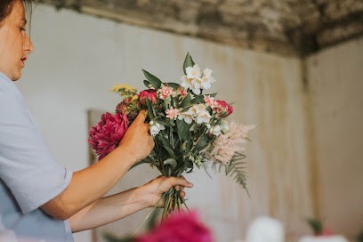 Atelier Septembre, Fleuriste à Roaillan
