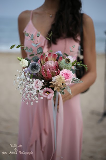 Cléflorale Fleuriste Wedding Designer, Évènementiel & Goni Gérald Photographe Vidéaste, Fleuriste à Servian