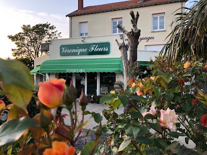 Véronique Fleurs (Interflora), Fleuriste à Paimboeuf