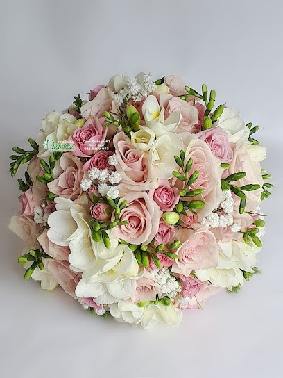 Le Hénaff Fleurs, Fleuriste à Plozévet