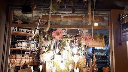 L'atelier De Maya, Fleuriste à Puttelange-aux-Lacs