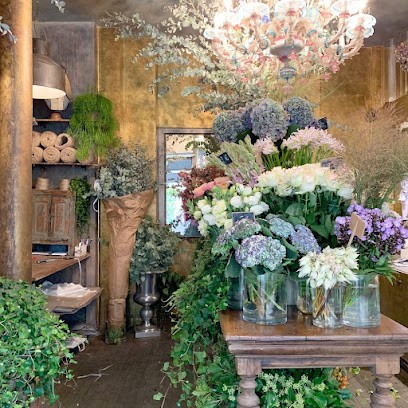 Une Colombe, Fleuriste à Marseille 11