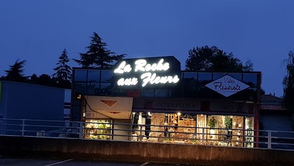 La Roche aux Fleurs INTERFLORA Maison Pouvreau, Fleuriste à Montaigu