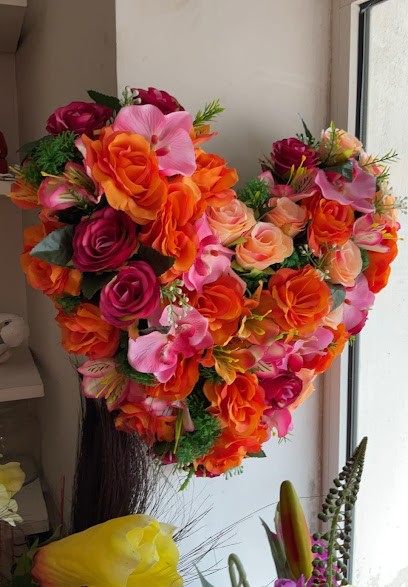 Aux Fleurs Du Morvan, Fleuriste à La Roche-en-Brenil