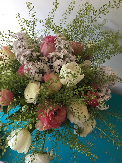 SJDesigner - Décoration florale mariage, ateliers floraux et EVJF, Fleuriste à Lyon 05